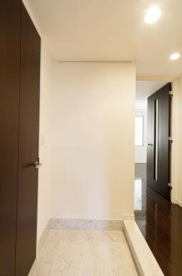 【玄関】 | パークアクシス日本橋人形町 | パークアクシス日本橋人形町　水天宮前・人形町周辺の高級賃貸は人形町不動産本店で！仲介手数料最大無料