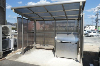 【その他共用部分】 | エバーグリーンオークA | 自転車置き場