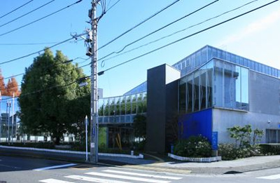 【周辺】 | クレッセント横濱仲町台 | 仲町台地区センター　徒歩3分（約240m）