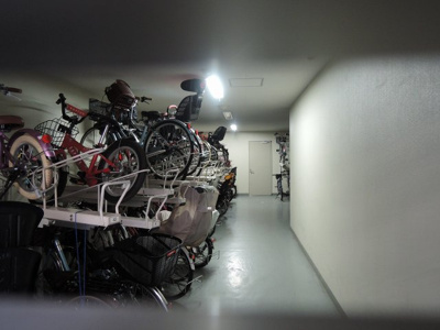 【その他共用部分】 | クレストフォルム横浜平沼 | 自転車置き場
