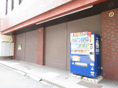 【外観】 | 磯上通にある１階店舗