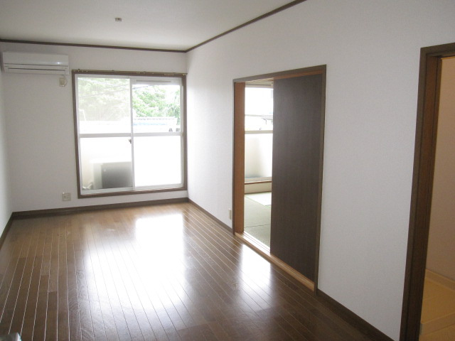 【居間・リビング】 | サンハイツ平城