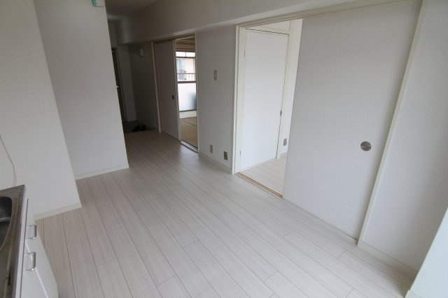 【居間・リビング】 | 若松マンション