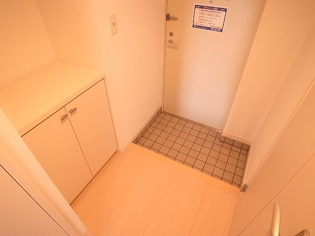 エスティメゾン薬院の玄関|エスティメゾン薬院（1K）玄関