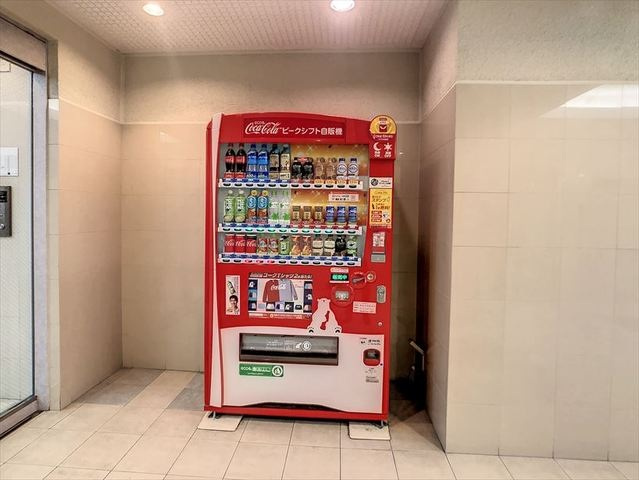 エスティメゾン薬院のその他共用部分|エスティメゾン薬院（1K）共用部に自販機あります