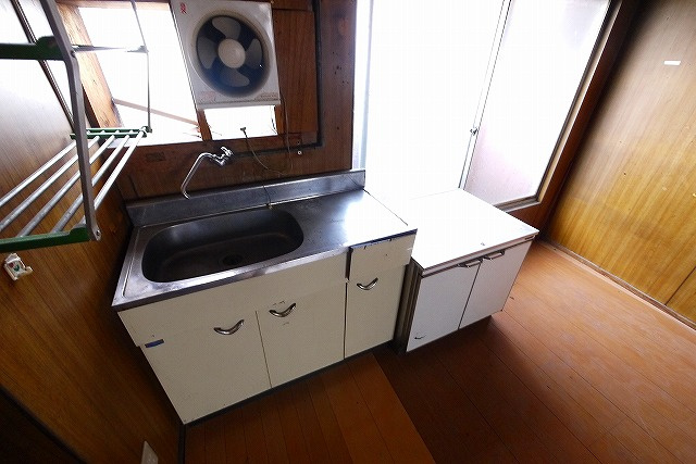 百済店舗（紀寺町）のキッチン