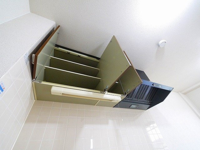 バーベナ光台D棟のキッチン|きれいなキッチンです