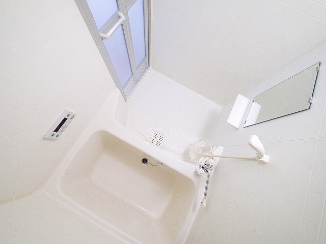 バーベナ光台D棟の浴室|コンパクトで使いやすいお風呂です