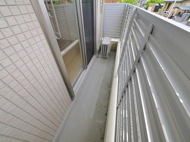 テレザート光台のバルコニー|お洗濯にも便利なバルコニー付き