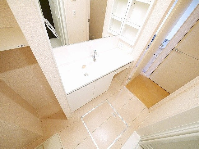 テレザート光台の洗面所|スペースが確保できる洗面所です