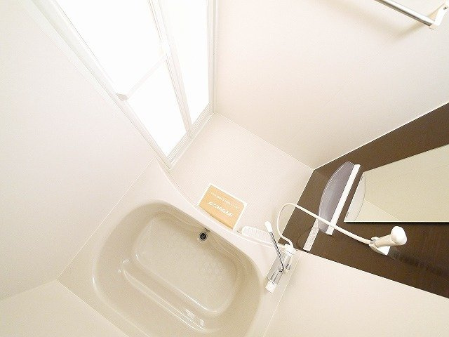 テレザート光台の浴室|コンパクトで使いやすいお風呂です