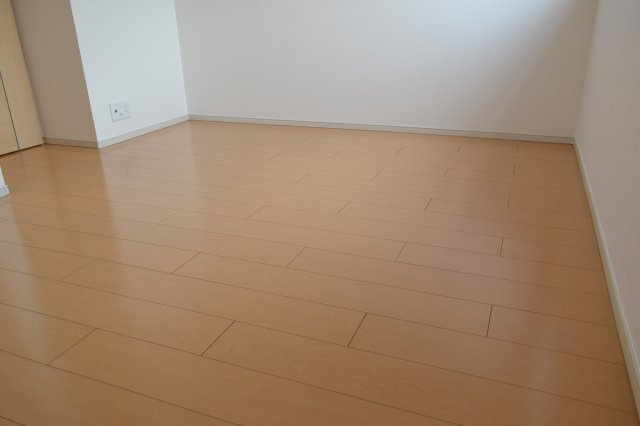 シャルマン　フルールの洋室|人気のフローリング仕様