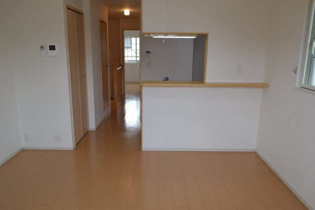 シャルマン　フルールの居間・リビング|ニーズの高いカウンターキッチン