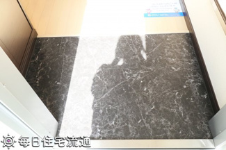 【玄関】 | メゾンマキノミ