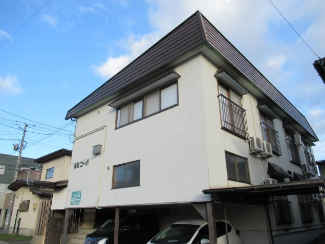 山形市あさひ町のアパートの外観