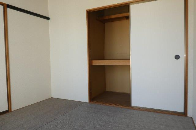 ノーブルハウスAの寝室|和室