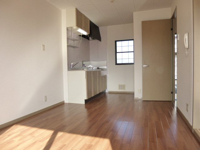 ラピュータ大島Ｃの居間・リビング