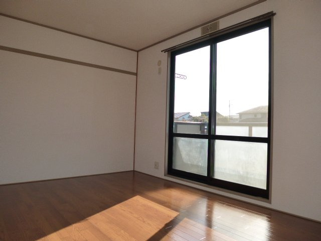 ラピュータ大島Ｃの洋室