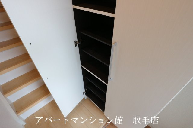 モンターニュの収納