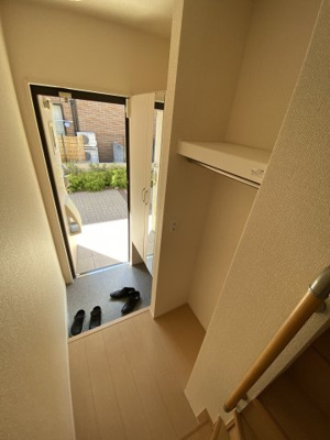 【玄関】 | パルビレッジ