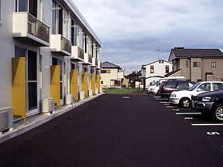 【駐車場】