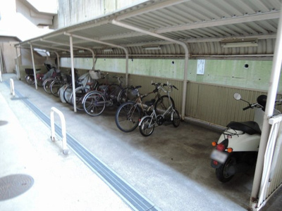 【その他共用部分】 | コスモ富岡ベイエステート | バイク・自転車置き場