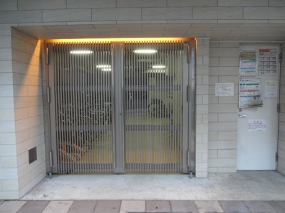 【その他共用部分】 | プラチナコート上野 | 駐輪場