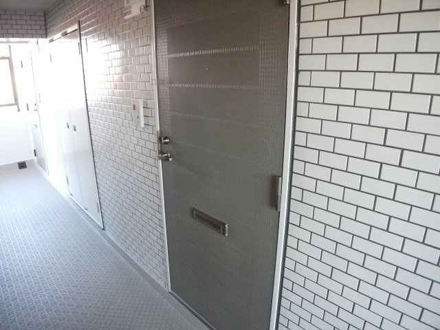 【玄関】 | ジョイフル立花Ｖ