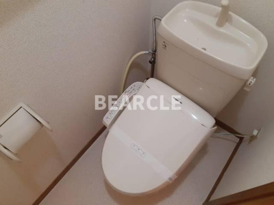 【トイレ】 | モンターニュⅡ | ゆったりとした空間のトイレです