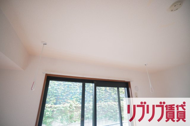 ロイヤルクレッセント西登戸の設備