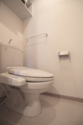 コンフォートD棟のトイレ|トイレもきれいです