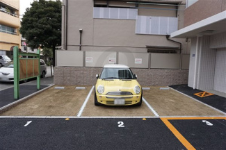 【駐車場】