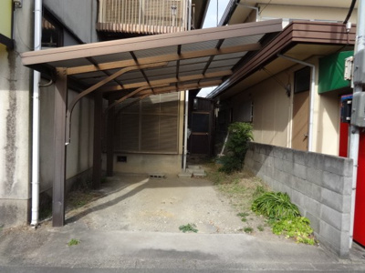 【駐車場】 | 神野町石守店舗付住宅