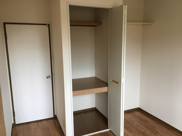 メゾンクレールＡの収納