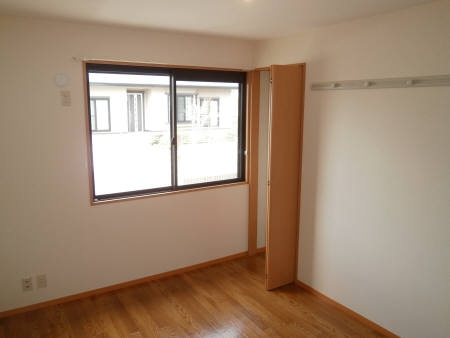 アルトインテルノの洋室