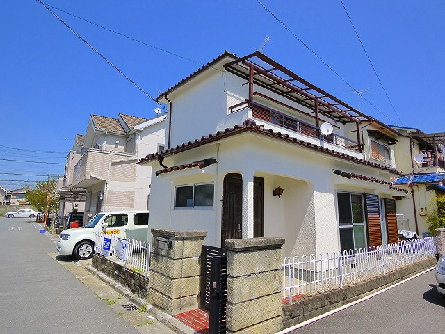 木津南後背貸家の外観