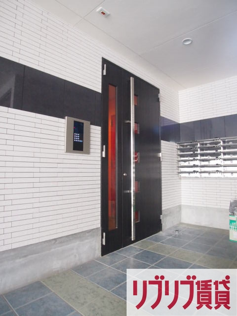 金太郎ヒルズ１５５のエントランス