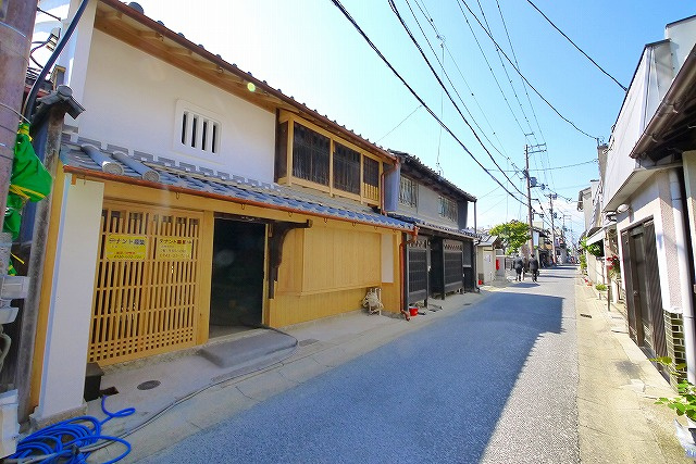 中新屋町貸店舗の外観