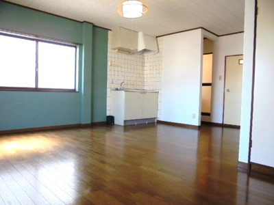 【洋室】 | ヴィラさち | 広々洋室★