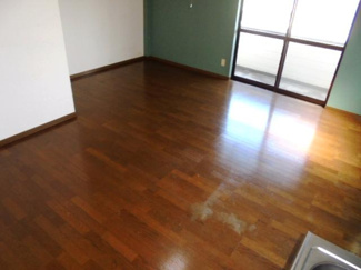 【洋室】 | ヴィラさち | 広々洋室★