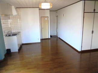 【内装】 | ヴィラさち | 広々洋室★