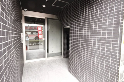 【エントランス】 | リクシア足原