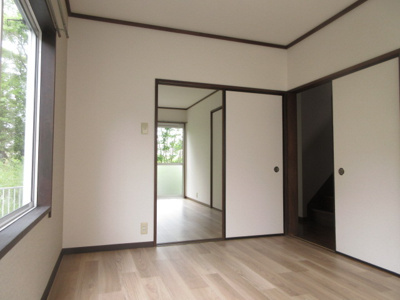 【洋室】 | レイクビレッジ好村B