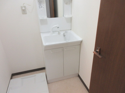 【洗面所】 | レイクビレッジ好村B