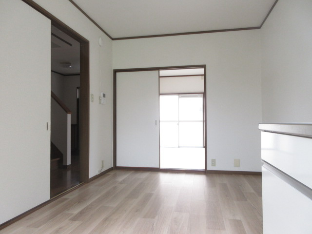 【居間・リビング】 | レイクビレッジ好村B