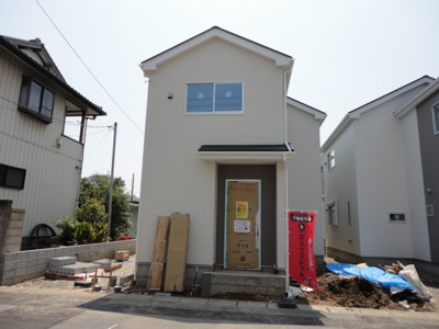【前面道路含む現地写真】 | 川口市本蓮2丁目　新築分譲住宅全6棟
