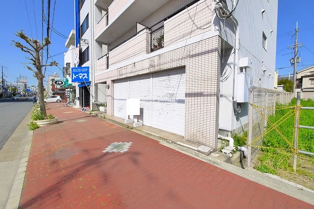 コーポやすらぎ（南袋町）の外観