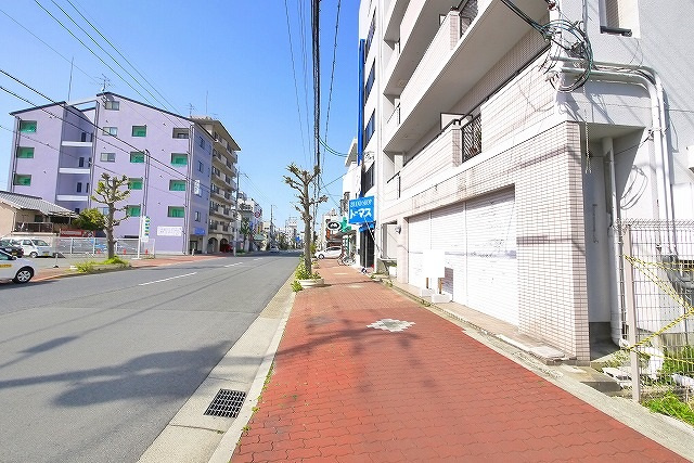 コーポやすらぎ（南袋町）の外観