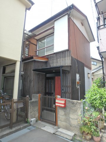 鶴ヶ島市大字上広谷の一戸建ての外観