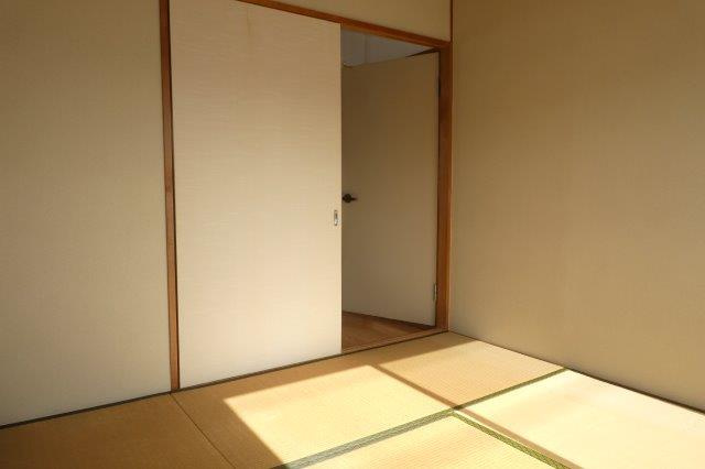 シティハイツ清音の和室